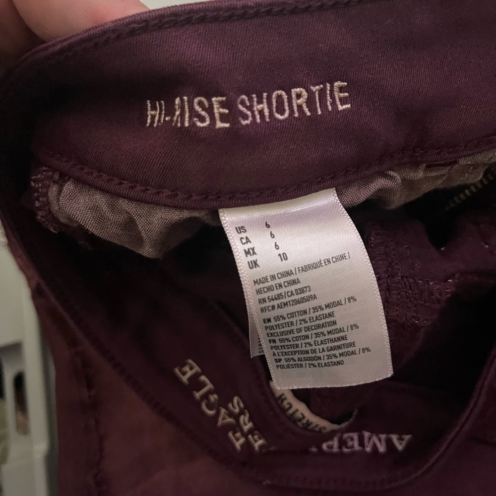 Shorts - Picture 4 of 4